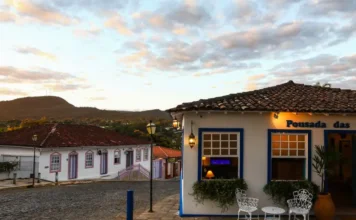Pirenópolis: Cidade Histórica Entre Serras e Cachoeiras | Nature & Space