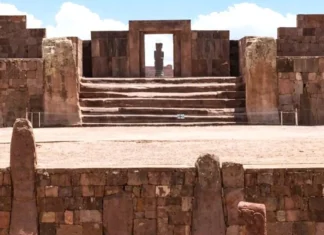 Descoberta do Portal Leste do Império de Tiwanaku Reforça Imponência Antes dos Incas | Nature & Space